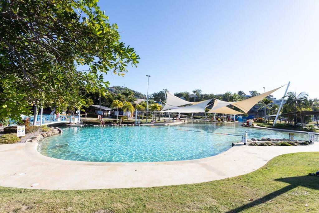 Ocean View 33A Studio Pool Ocean View Wifi Airlie Beach Ngoại thất bức ảnh