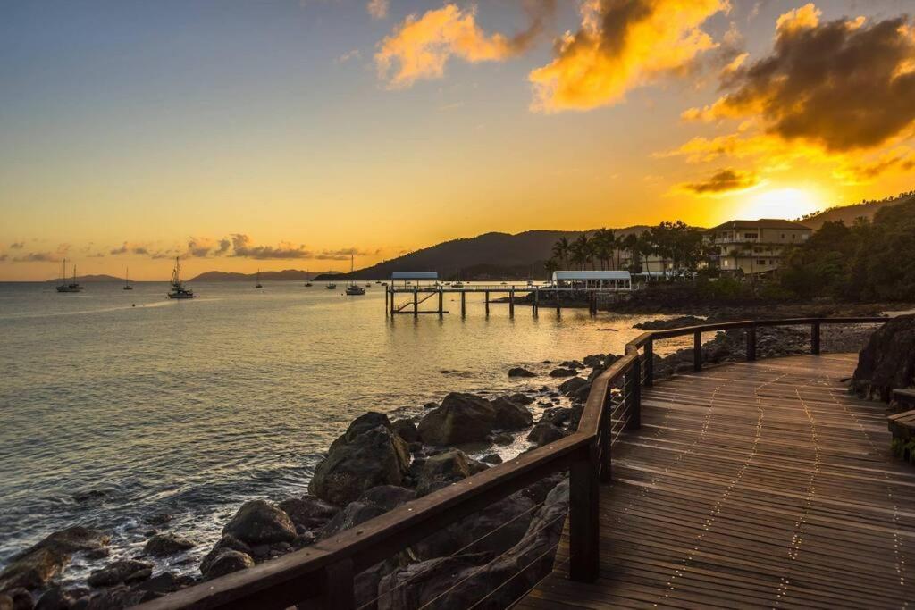 Ocean View 33A Studio Pool Ocean View Wifi Airlie Beach Ngoại thất bức ảnh